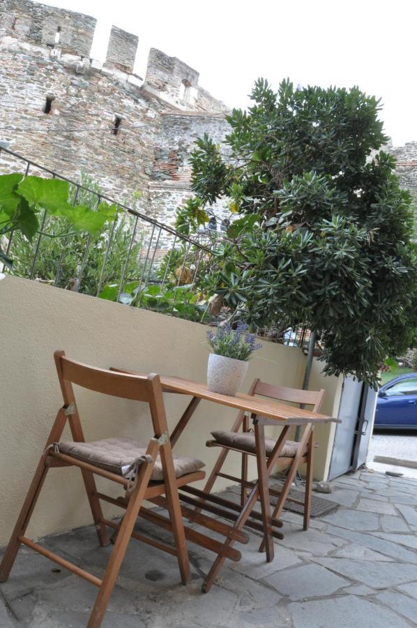 Frida'S House In Old Town Thessaloniki Apartment Bagian luar foto