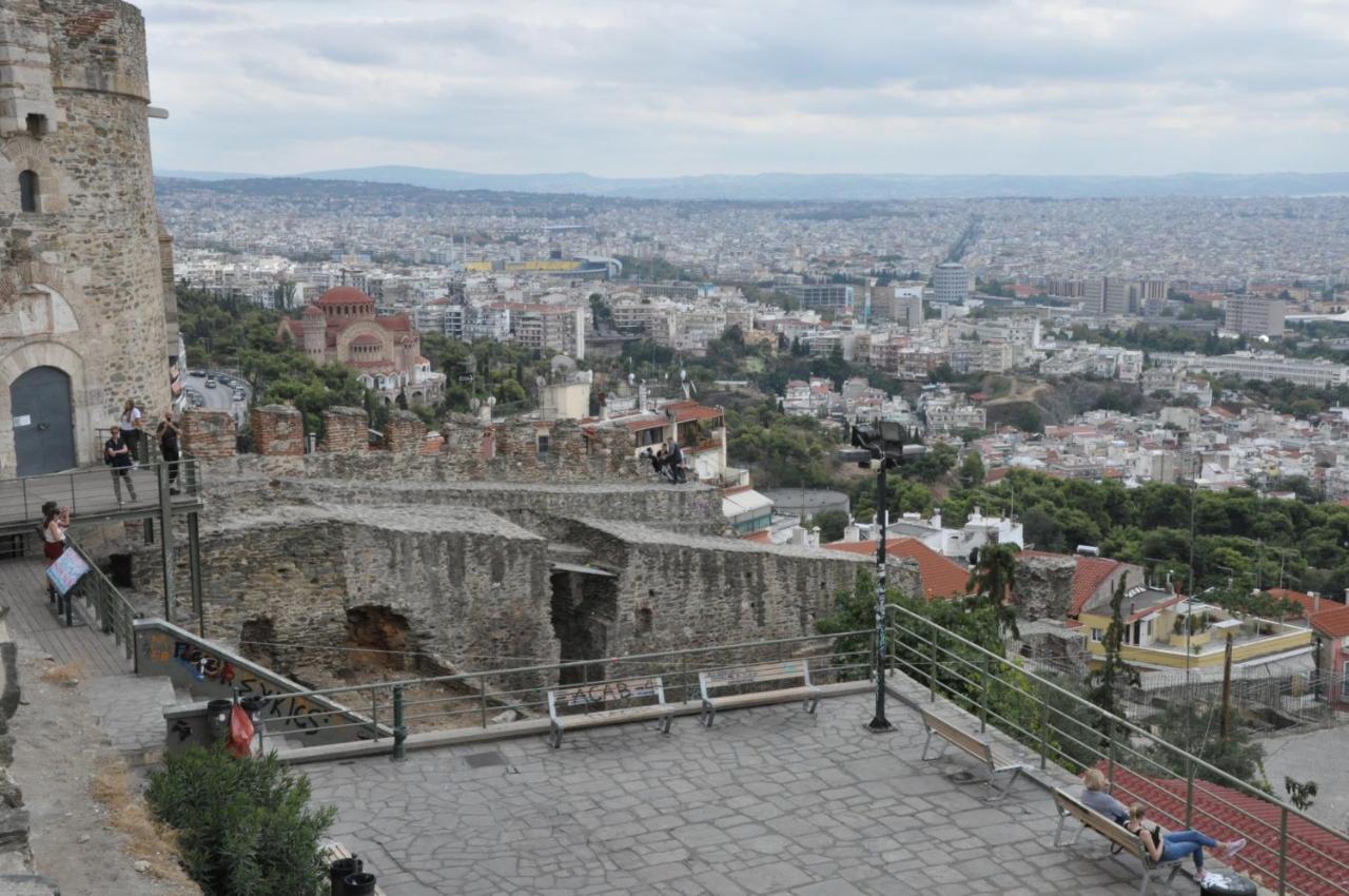 Frida'S House In Old Town Thessaloniki Apartment Bagian luar foto